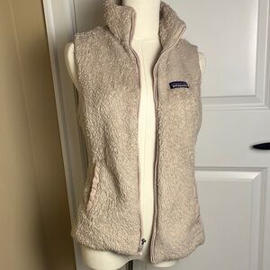 Patagonia Women's Beige Fleece Vest